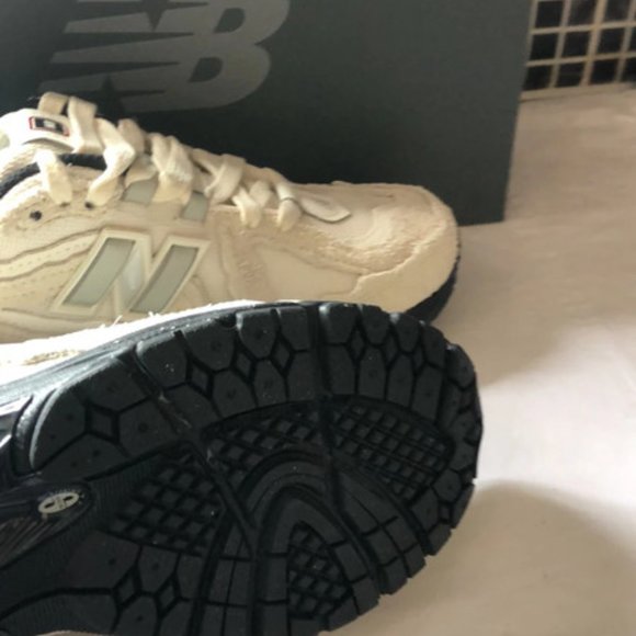 New Balance Running Trainers - Picture 4 of 8